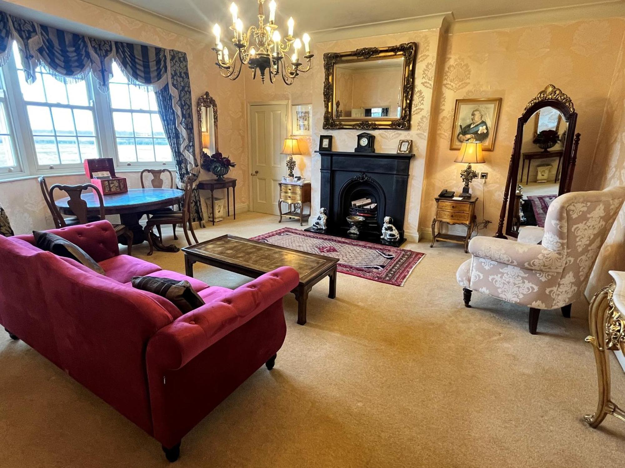 Ye Olde Bell Hotel & Spa 雷特福德 外观 照片