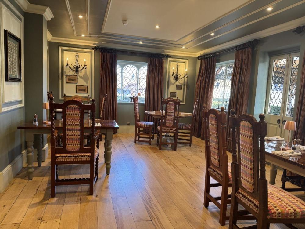 Ye Olde Bell Hotel & Spa 雷特福德 外观 照片